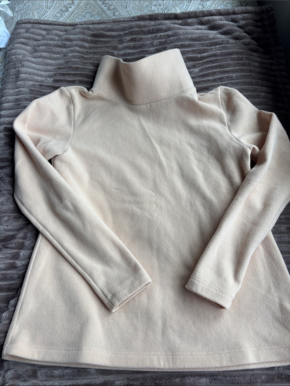 Dudley Stephens Cream High-Neck Fleece Pullover